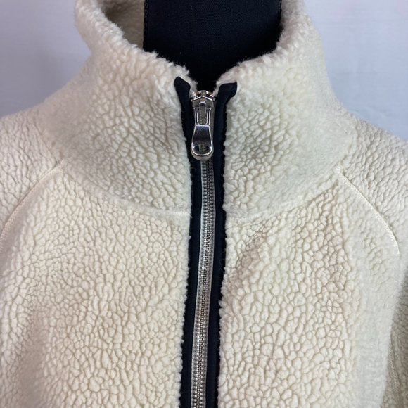 Old Navy Active Cream Sherpa Fleece Jacket with Black Trim - Picture 2 of 8